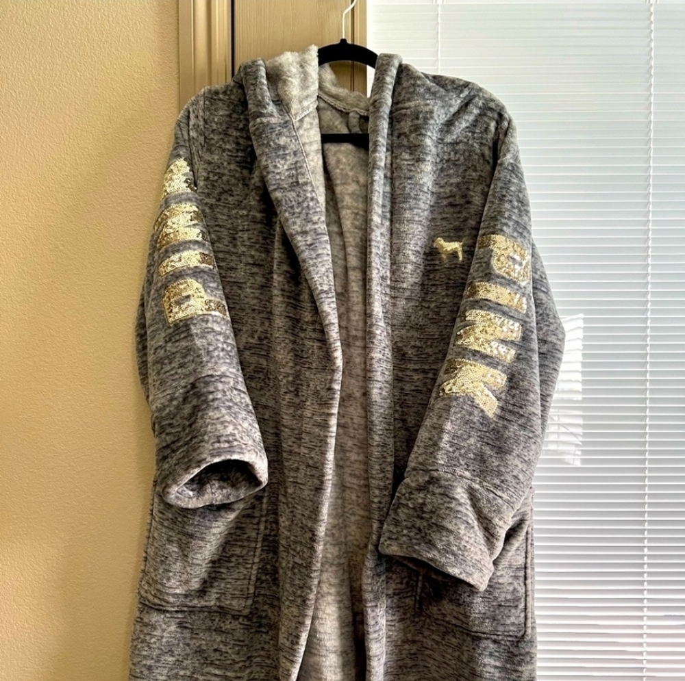 PINK Victoria's Secret Gray Bath Robe